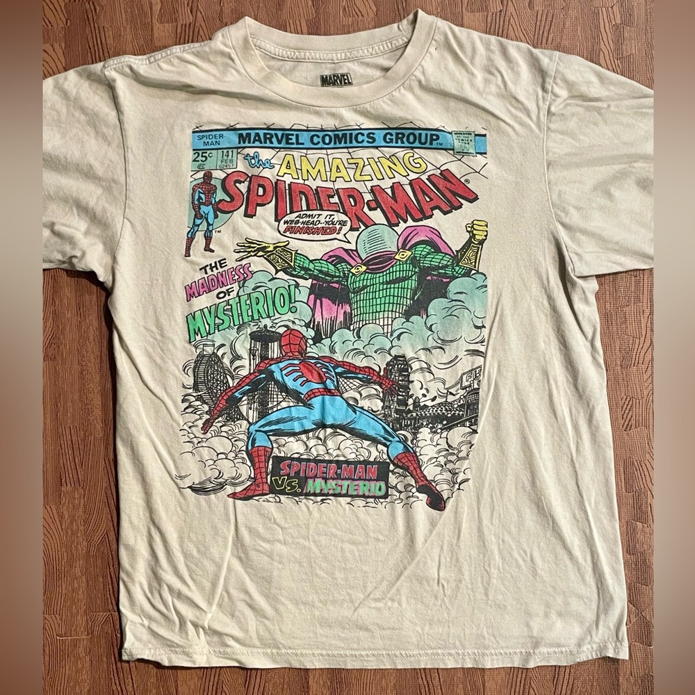 Marvel *Excellent Cond* 100% Cotton The Amazing Spiderman vs Mysterio TShirt